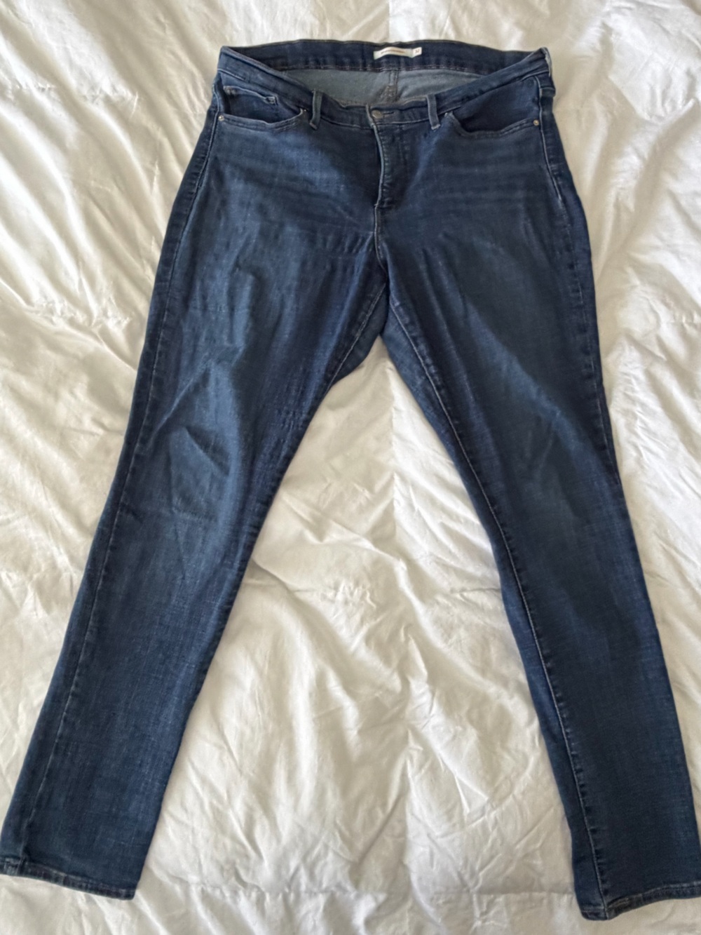 Levi's 311 Women's Skinny Jeans in Medium Blue Wash